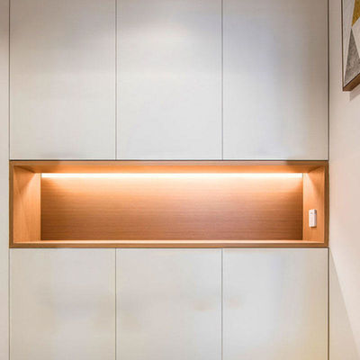 120lm leiden onder de Verlichting van de Kabinetskeukenkast binnen de Hoeklicht van de Huiskeuken