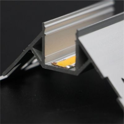 KTV-Bar van het LEIDENE van de het Binnenlandlijn Lichtenkabinet van het het Aluminiumprofiel de Muur Lineaire Geleide Hoek 200cm 300cm